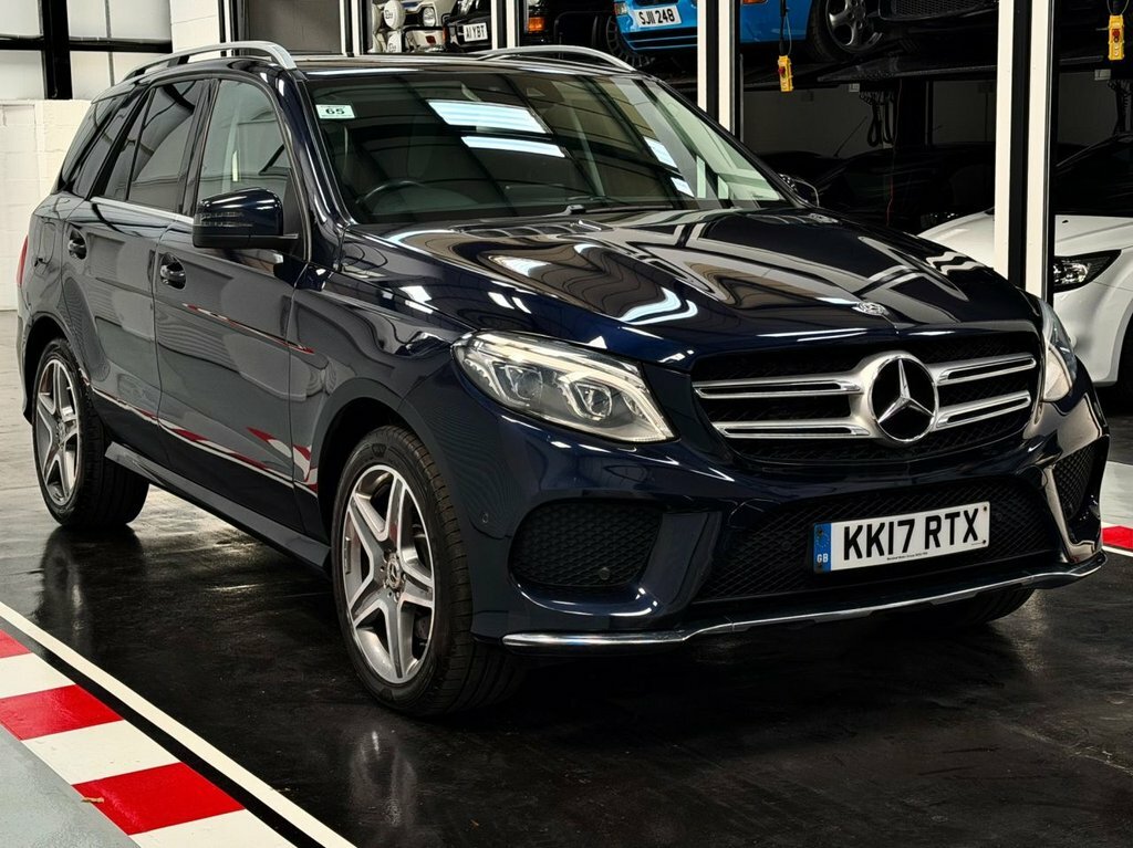 Mercedes-Benz GLE Class Gle 250D 4Matic Amg Line Premium 9G-tronic White #29