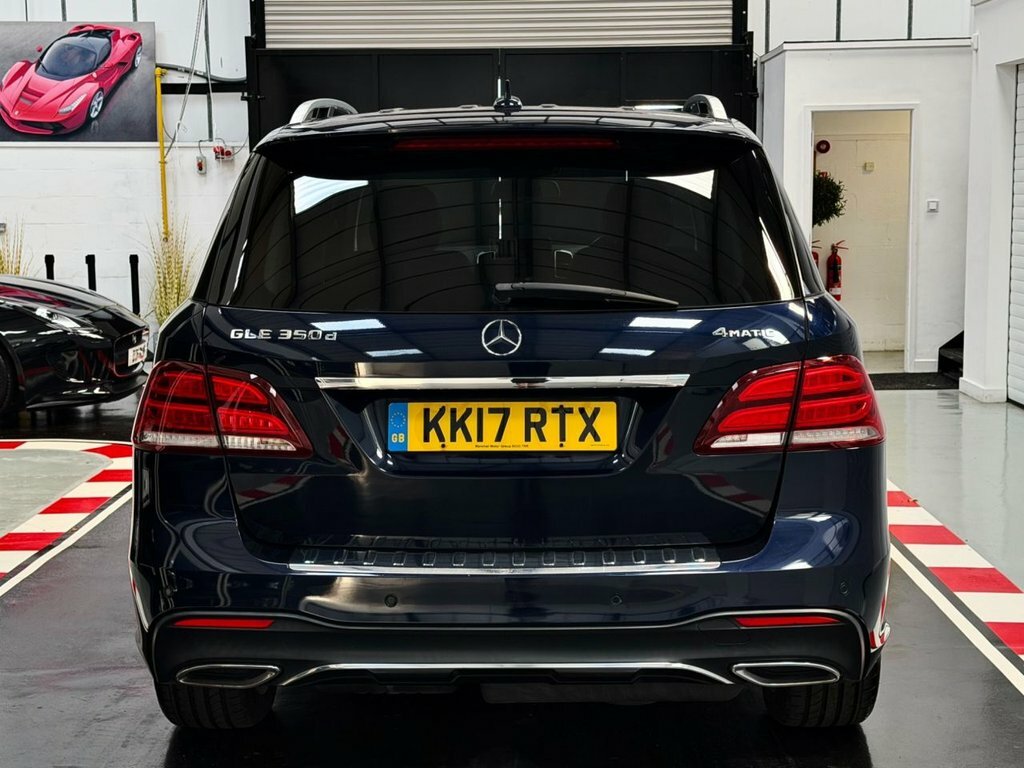 Mercedes-Benz GLE Class Gle 250D 4Matic Amg Line Premium 9G-tronic White #11