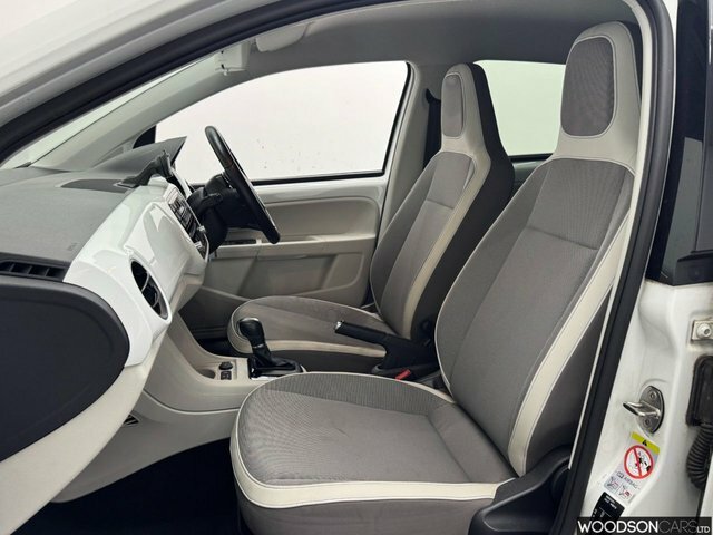 Volkswagen e-Up 2014 18.7Kwh E-up Hatchback 82 White #2