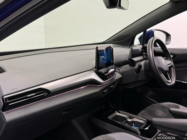 Volkswagen ID.4 2022 Pure 52Kwh Life Suv 148 Ps MA72DGV Blue #3