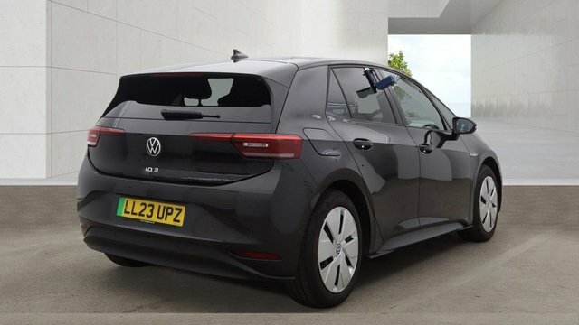 Volkswagen ID.3 2023 Pro Performance 58Kwh Family Hatchback El Grey #3