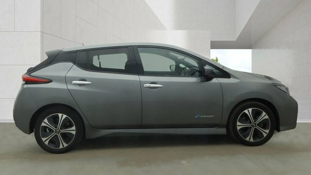 Nissan Leaf Nissan Hatchback 160Kw E Tekna 62Kwh White #9