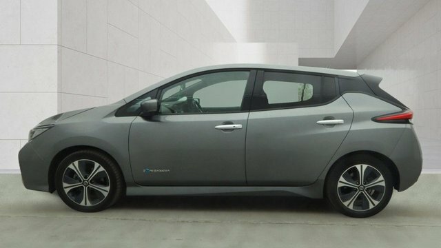 Nissan Leaf Nissan Hatchback 160Kw E Tekna 62Kwh White #10