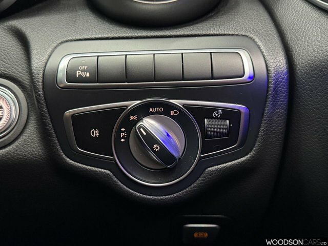 Mercedes-Benz C Class C220d Amg Line Edition 9G-tronic Black #30