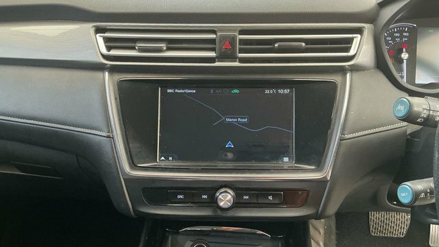 MG MG5 2022 61.1Kwh Excite Long Range Estate CA22UOR White #6