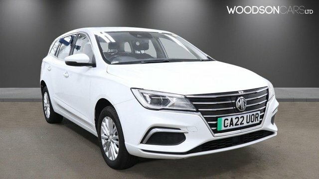 MG MG5 2022 61.1Kwh Excite Long Range Estate White