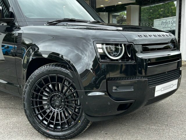Land Rover Defender 110 Suv Black #5