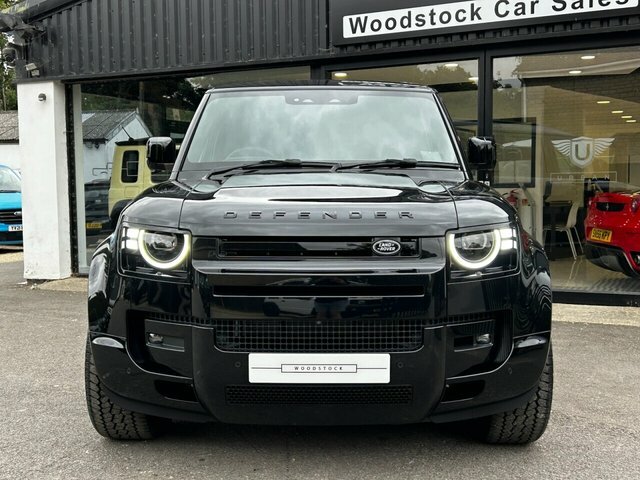 Land Rover Defender 110 Suv Black #3