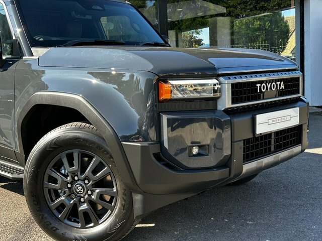 Toyota Land Cruiser Mpv Grey #6