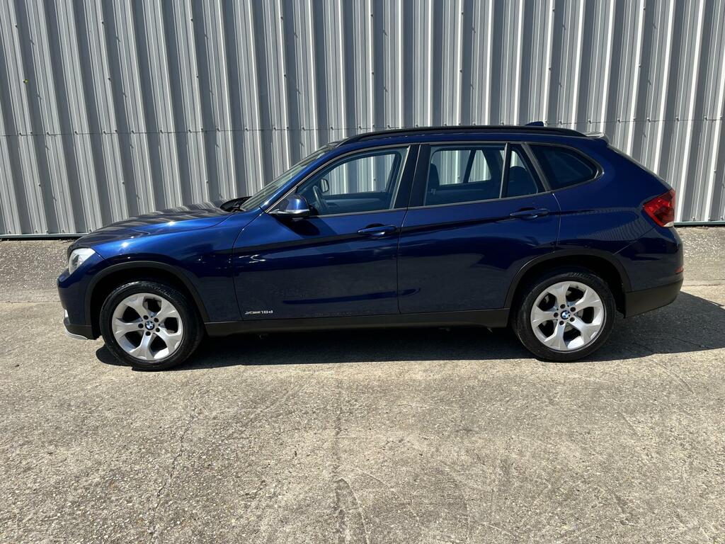 BMW X1 Se Blue #2