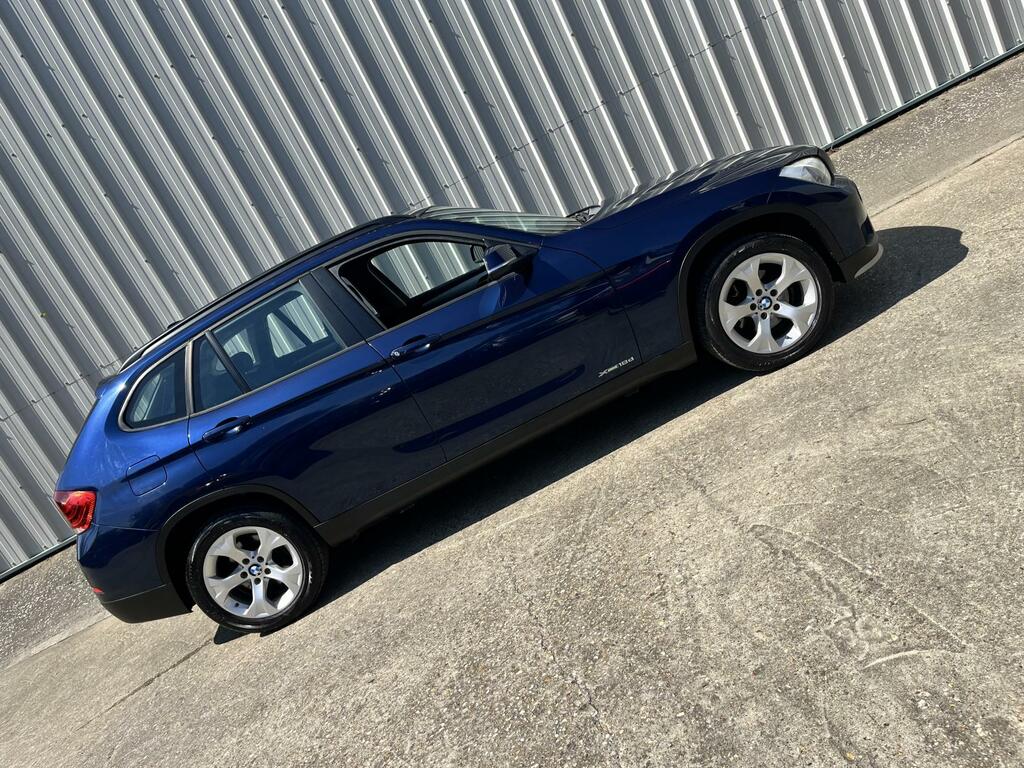 BMW X1 Se Blue #6