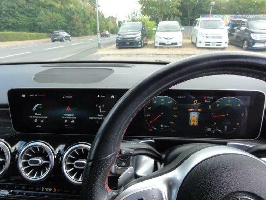 Mercedes-Benz GLB Class 2.0 Glb200d Amg Line Premium 8G-dct Euro 6 S S Black #3