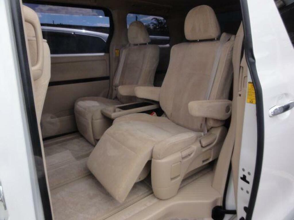 Toyota Alphard 350G Car VX Present 3.5 White #4