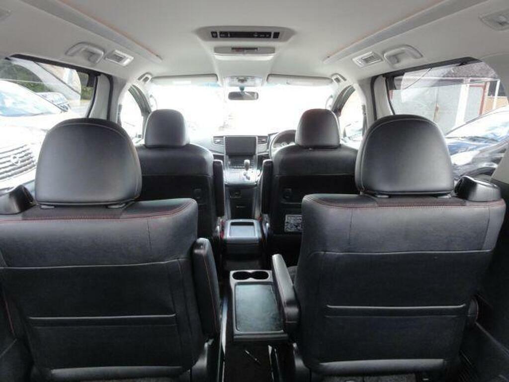 Toyota Vellfire 2.4 Hybrid Efour White #15