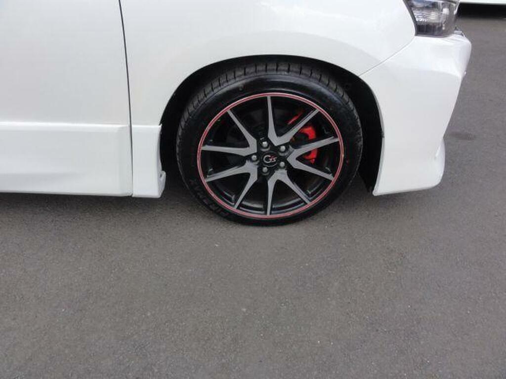 Toyota Vellfire 2.4 Hybrid Efour White #22