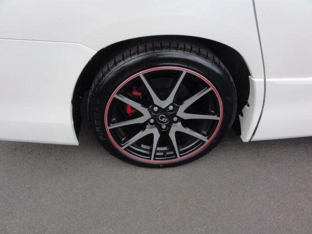 Toyota Vellfire 2.4 Hybrid Efour White #21
