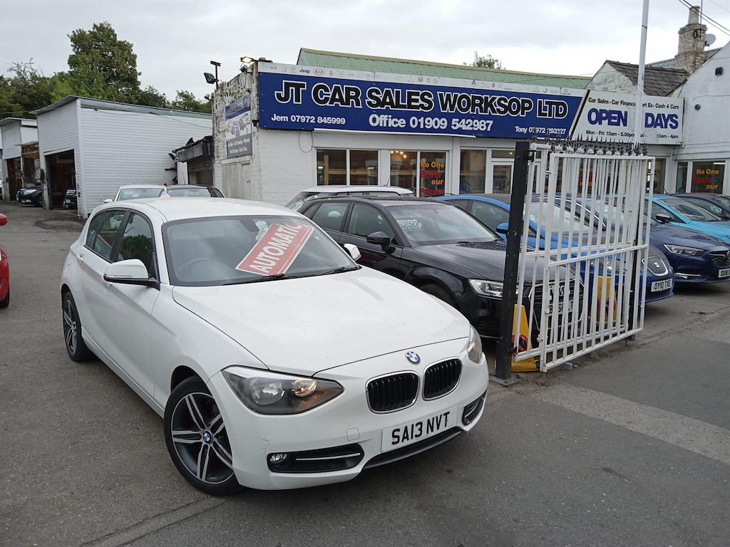 BMW 1 Series 2.0 116D Sport Hatchback 116 Ps White #1