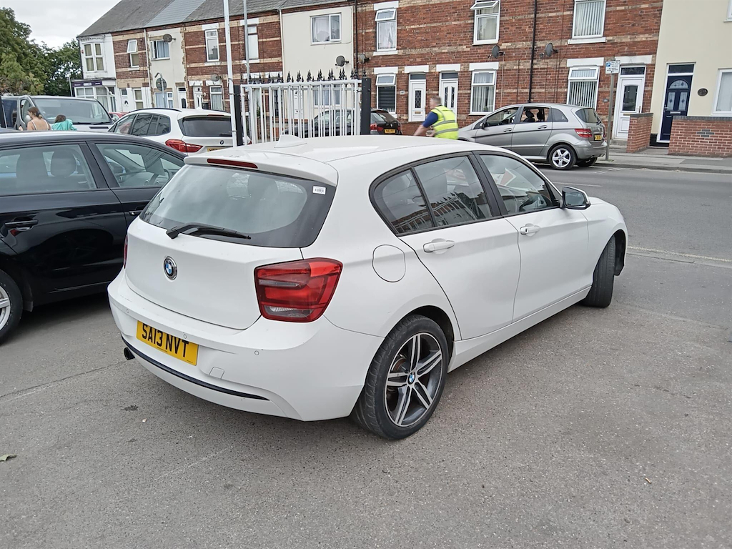 BMW 1 Series 2.0 116D Sport Hatchback 116 Ps White #7