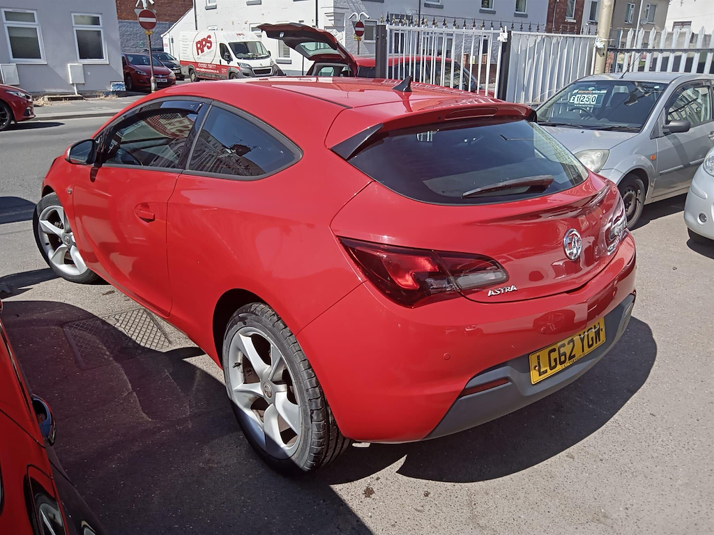 Vauxhall Astra GTC Gtc 1.4T Sri Coupe Ss 140 Ps U399 White #12