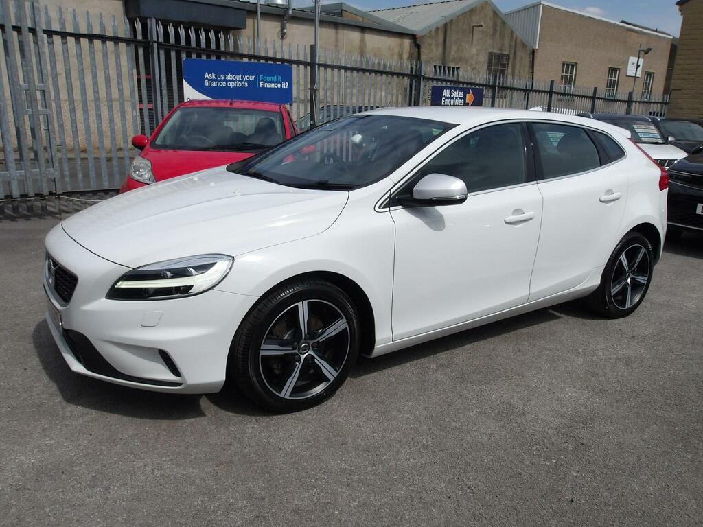 Volvo V40 2.0 T2 R-design Euro 6 Ss White #4