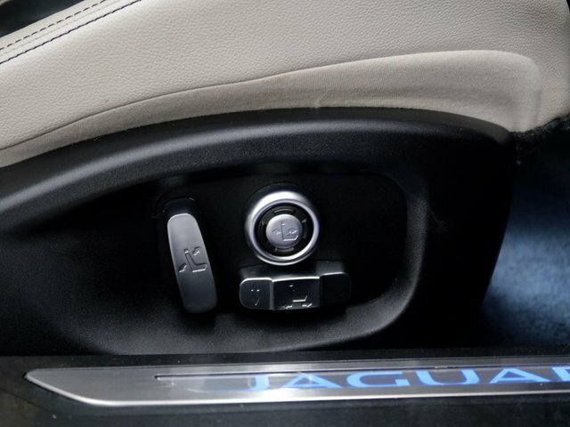 Jaguar XF 2.0 I4 163Ps Prestige Black #11