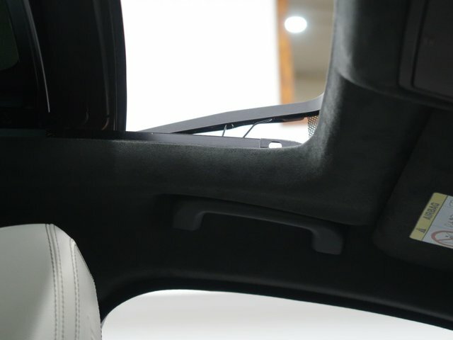 Jaguar XF 2.0 I4 163Ps Prestige Black #41