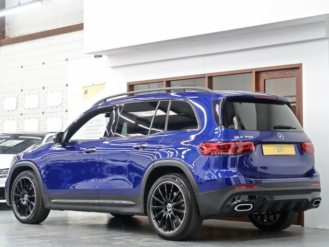 Mercedes-Benz GLB Class Glb250 Suv Blue #3