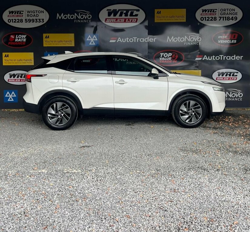 Nissan Qashqai 1.3L Acenta Premium OW22DHP White #5