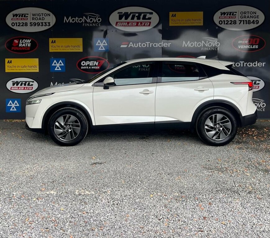 Nissan Qashqai 1.3L Acenta Premium OW22DHP White #2