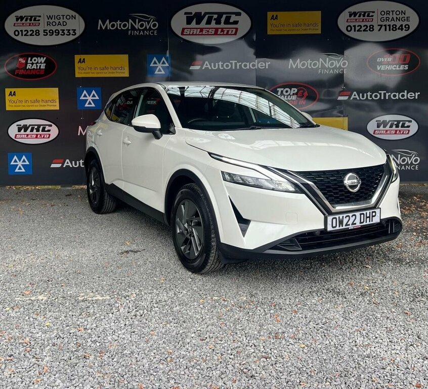 Nissan Qashqai 1.3L Acenta Premium OW22DHP White #4
