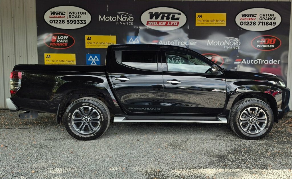 Mitsubishi L200 2.2L Dc Barbarian X Black #4