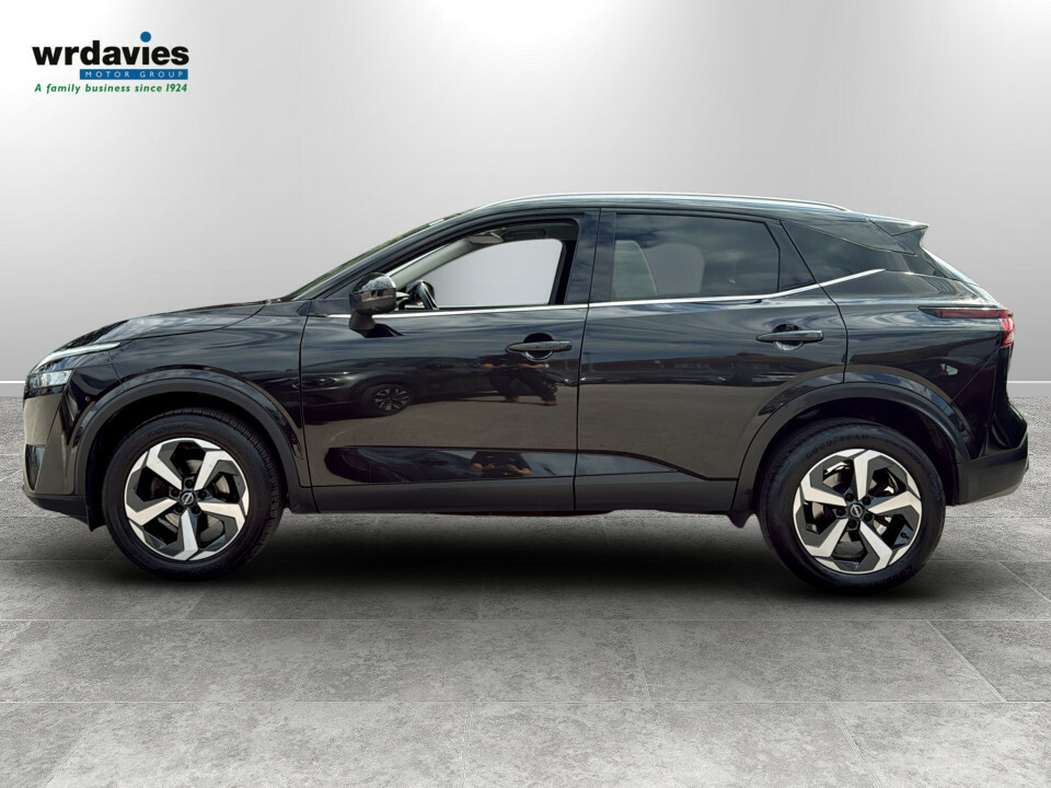 Nissan Qashqai 1.3 Dig-t Mh N-connecta DP73NZD Black #4