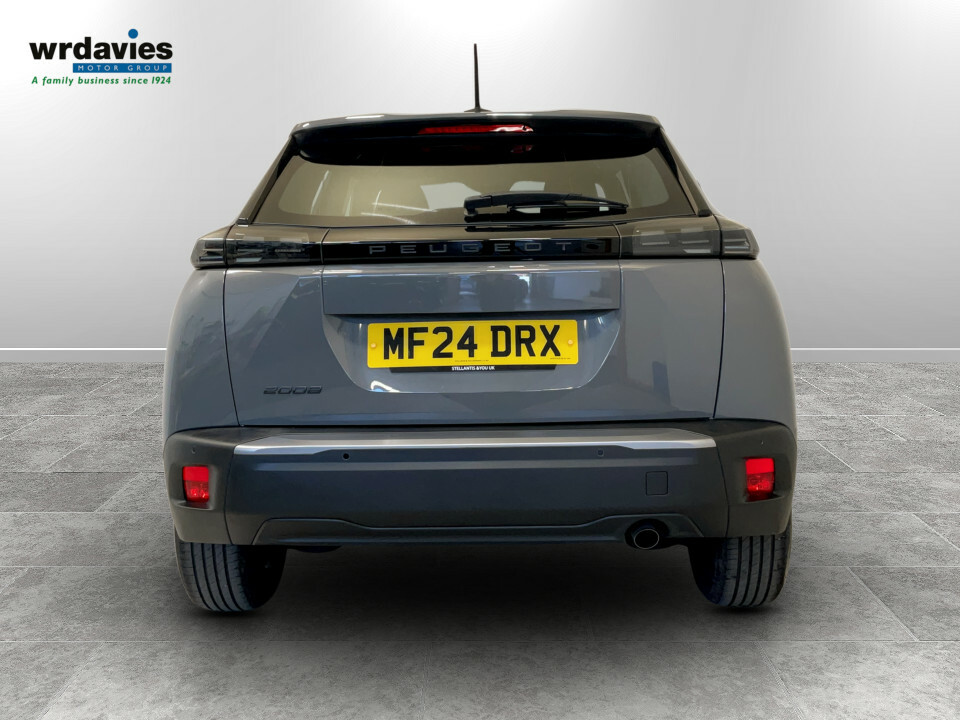 Peugeot 2008 1.2 Puretech Active Grey #6