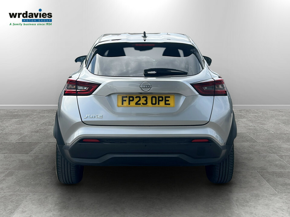 Nissan Juke 1.0 Dig-t 114 N-connecta Dct Silver #6