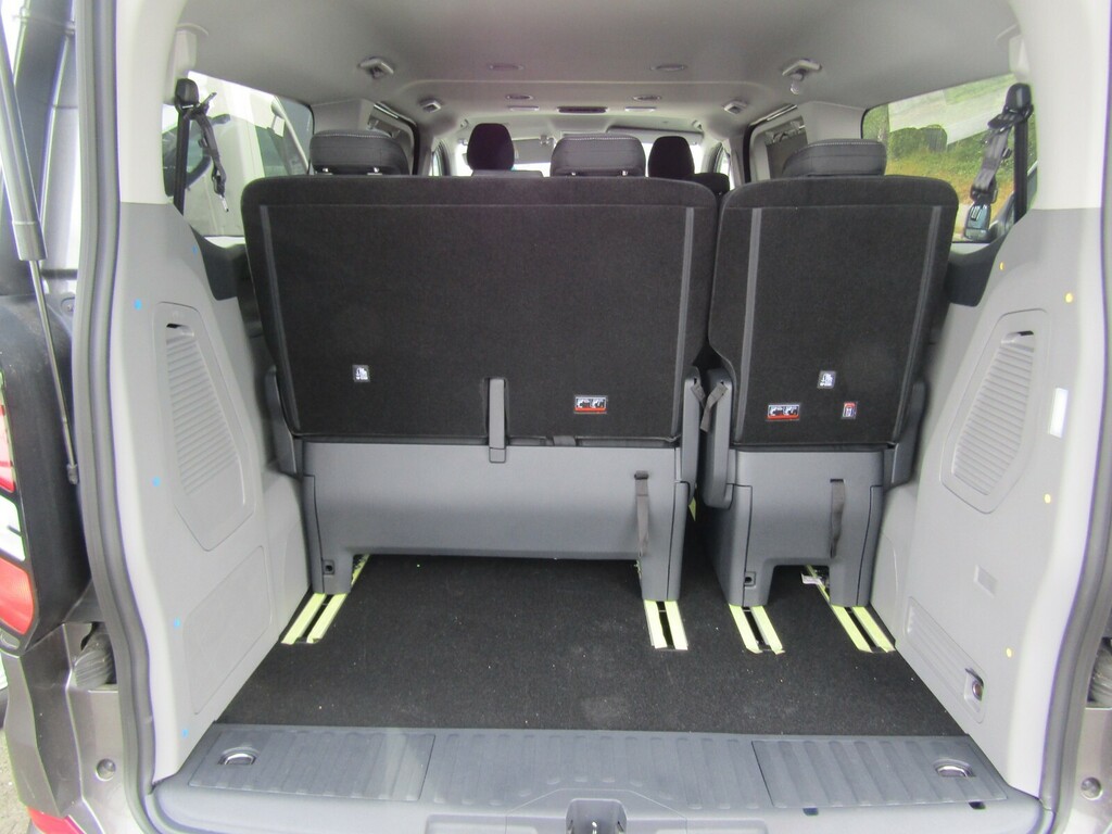 Ford Tourneo Custom 2.0D Ecoblue 136Ps H1 Titanium 8 Seater - Delivery Grey #6