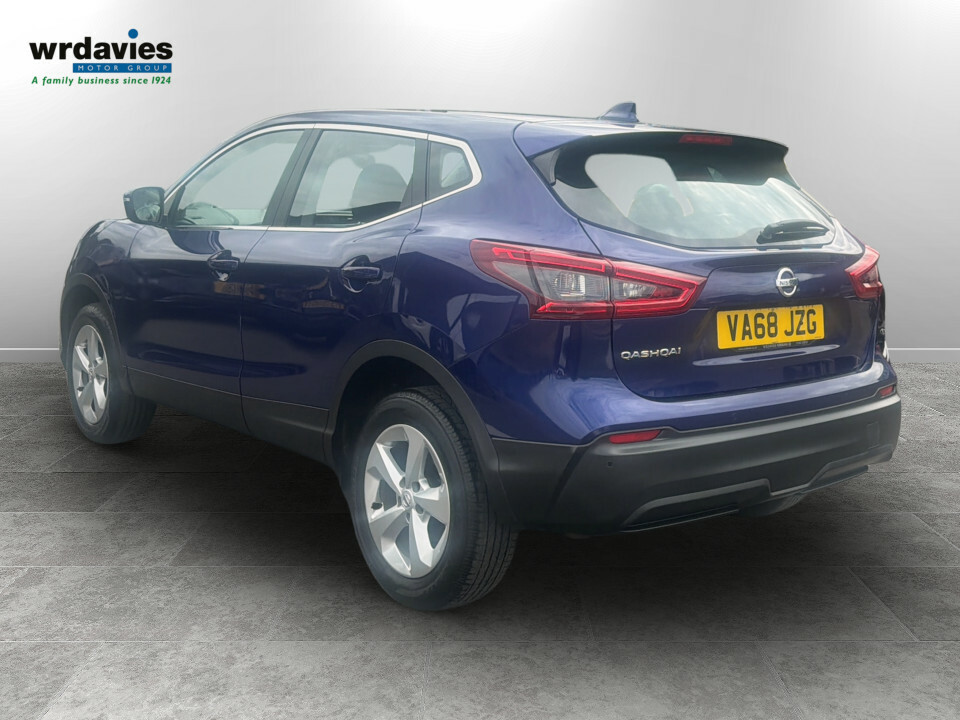 Nissan Qashqai 1.3 Dig-t Acenta Premium Blue #5