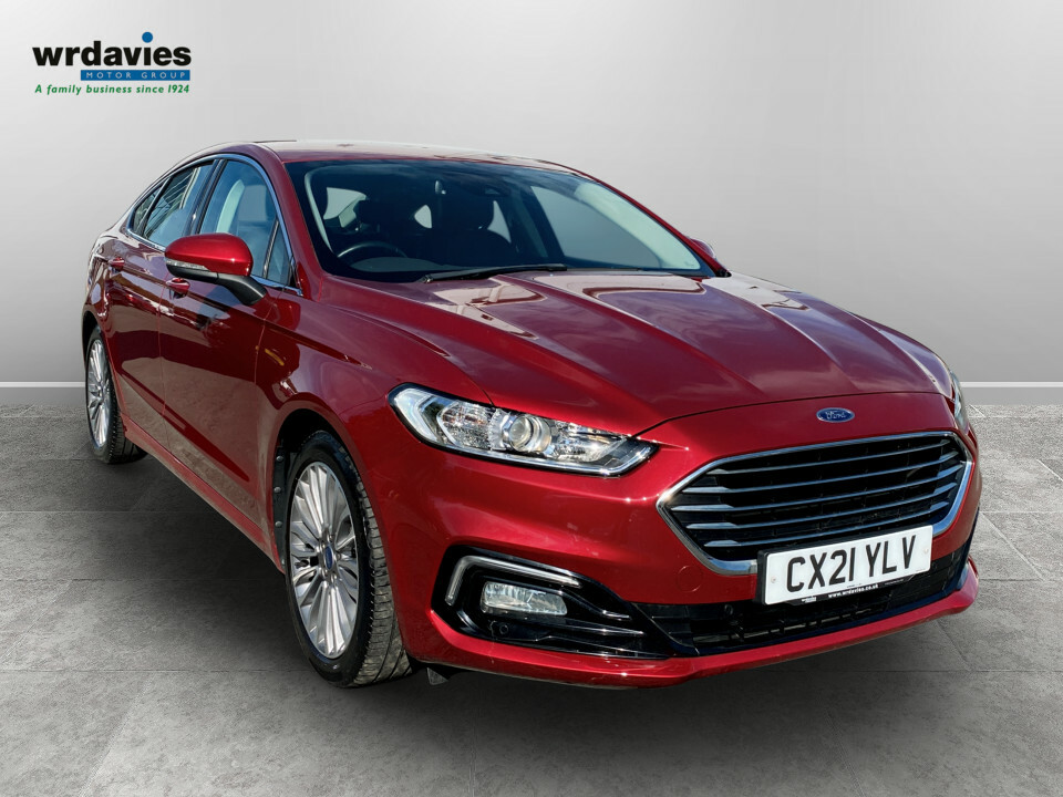 Ford Mondeo 2.0 Ecoblue Titanium Edition Red