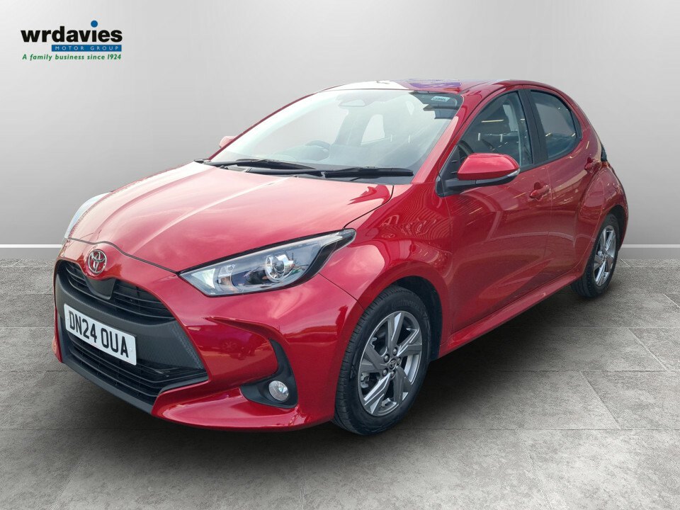 Toyota Yaris 1.5 Hybrid Icon Cvt  #3