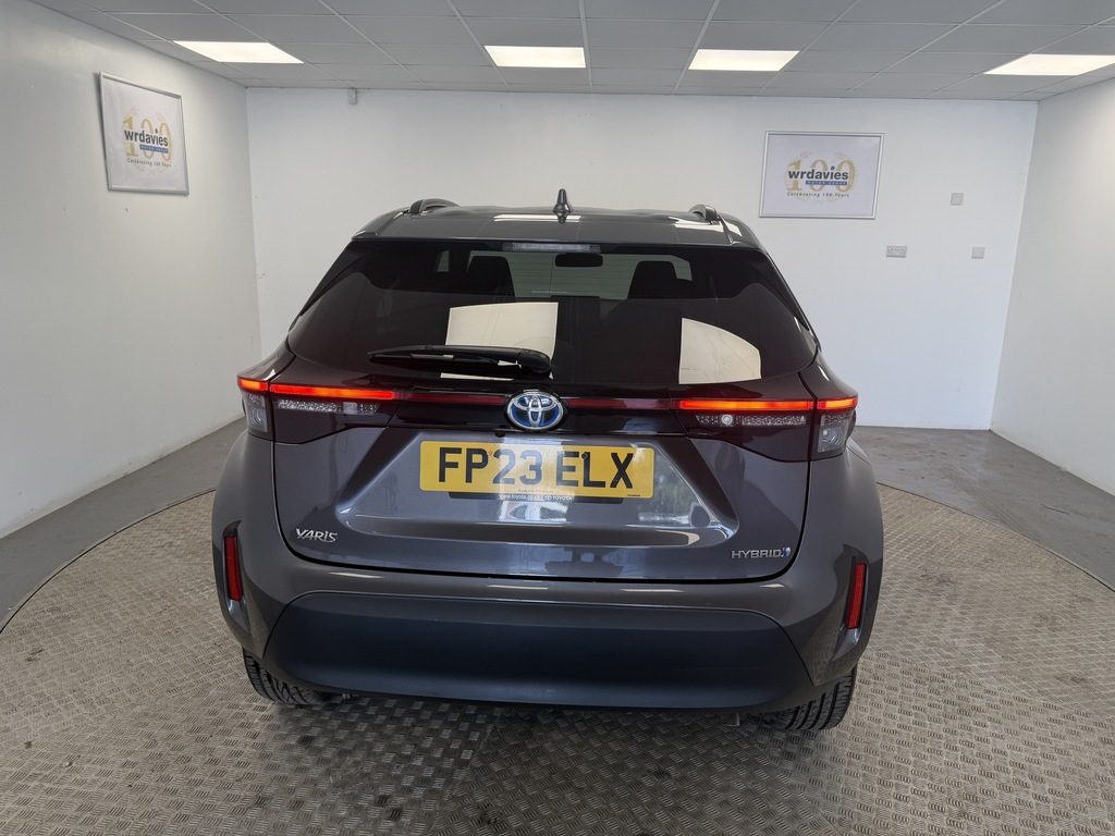 Toyota Yaris Cross 1.5 Hybrid Design Cvt FP23ELX Grey #4