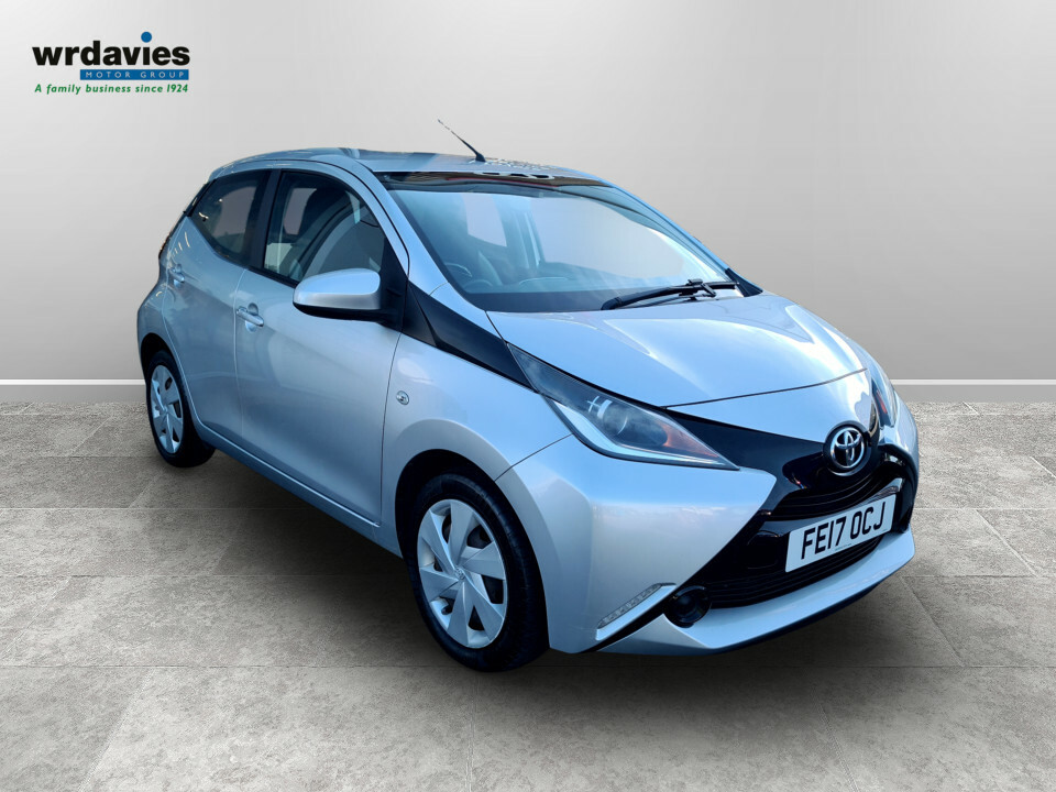 Toyota Aygo 1.0 Vvt-i X-play Silver