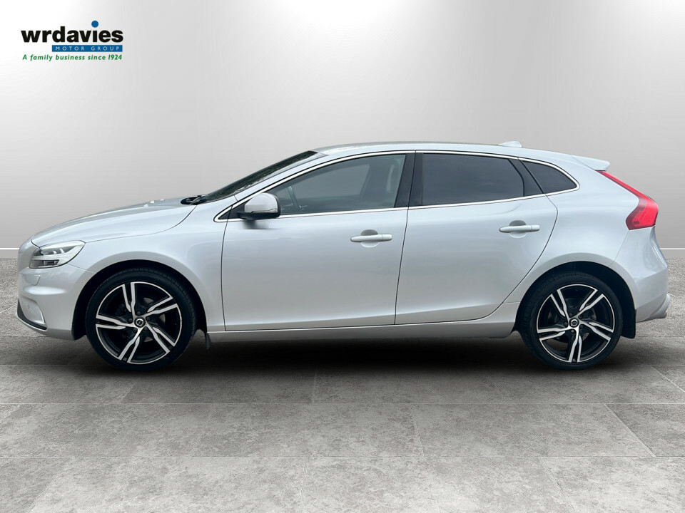 Volvo V40 D2 120 R Design Pro Silver #4