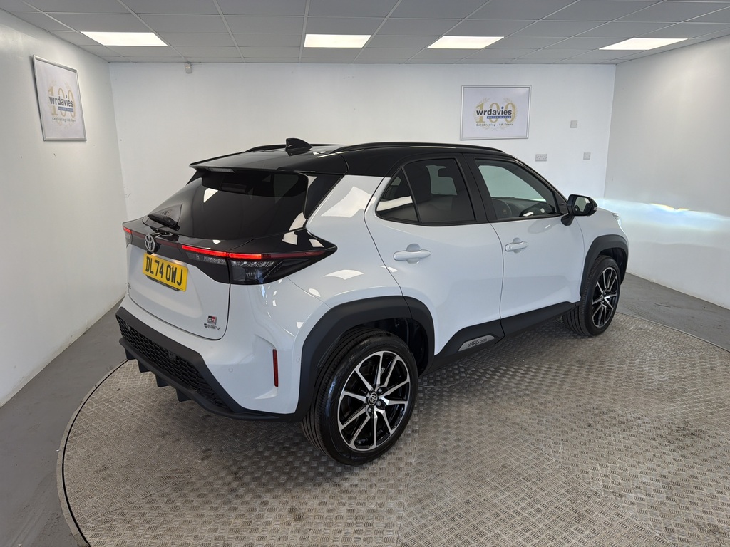 Toyota Yaris Cross 1.5 Hybrid 130 Gr Sport Cvt Grey #3