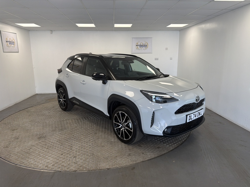 Toyota Yaris Cross 1.5 Hybrid 130 Gr Sport Cvt Grey