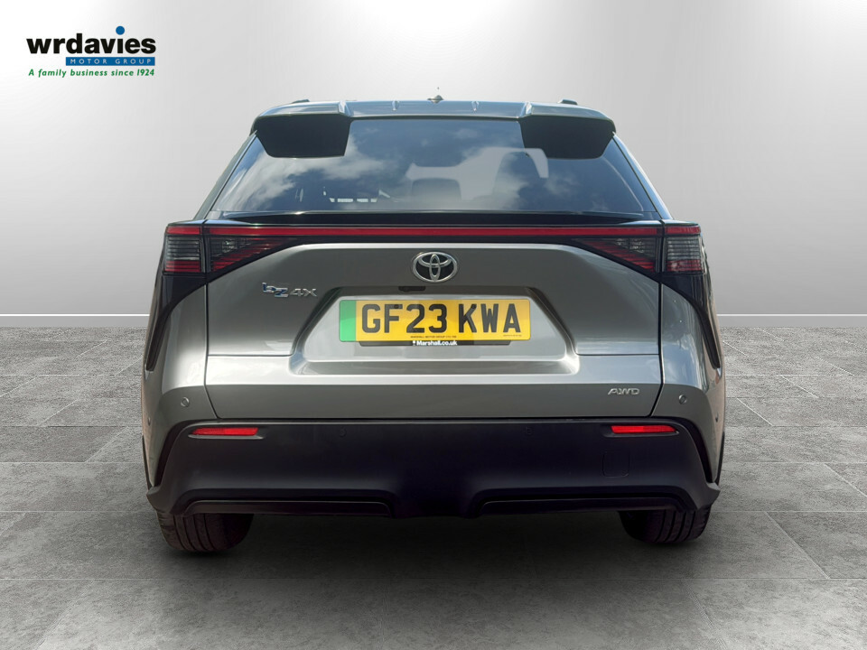 Toyota bZ4X 160Kw Vision 71.4Kwh Awd Silver #6