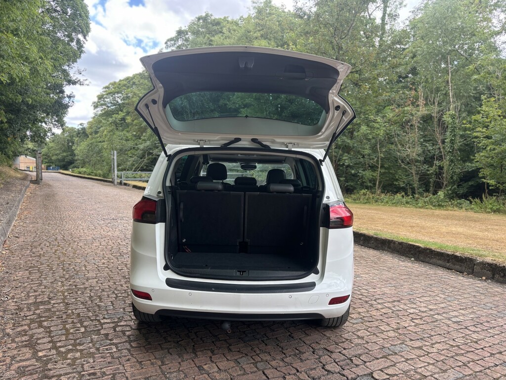 Vauxhall Zafira Tourer 1.4 I Turbo Elite White #3