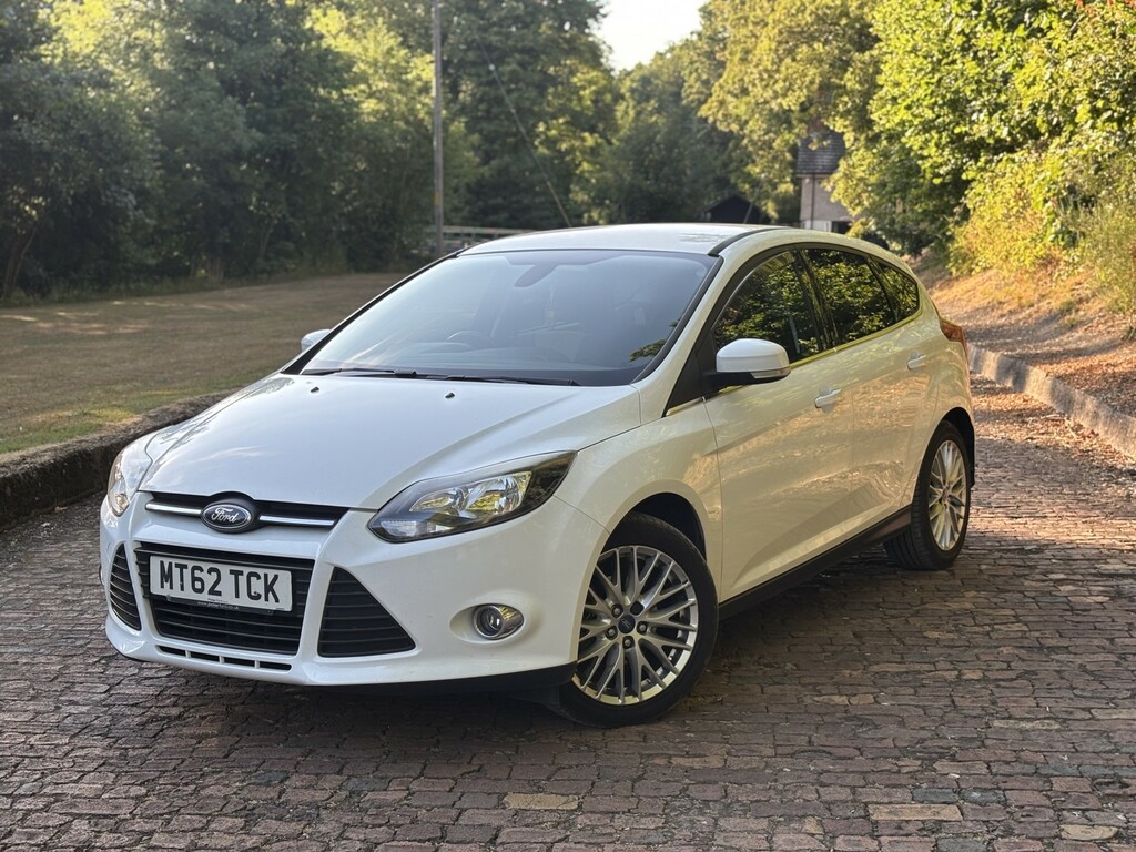 Ford Focus 1.0 T Ecoboost Zetec White