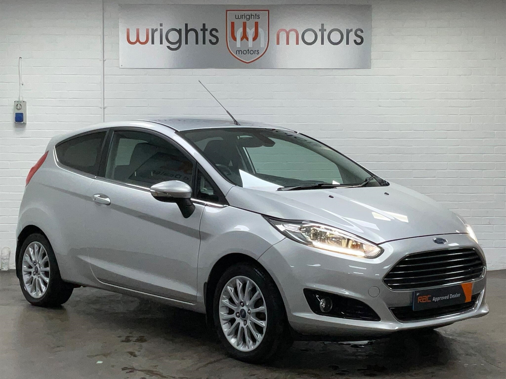 Ford Fiesta 1.6 Titanium X Powershift Euro 5 GF13KTK  #2
