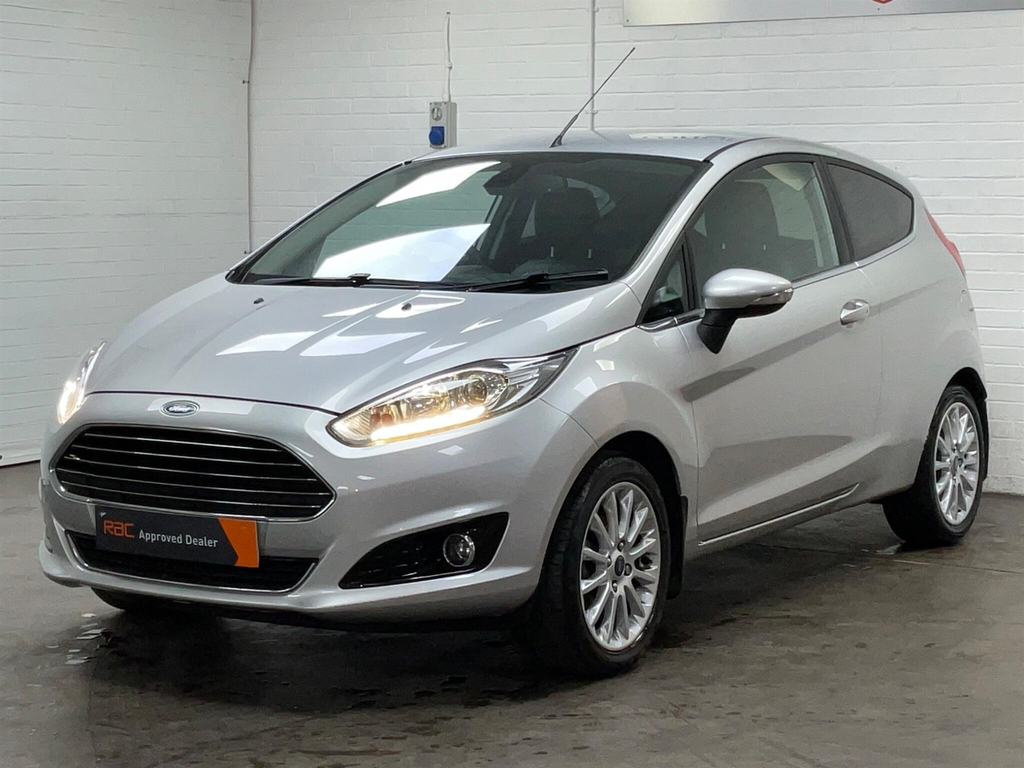Ford Fiesta 1.6 Titanium X Powershift Euro 5 GF13KTK  #5