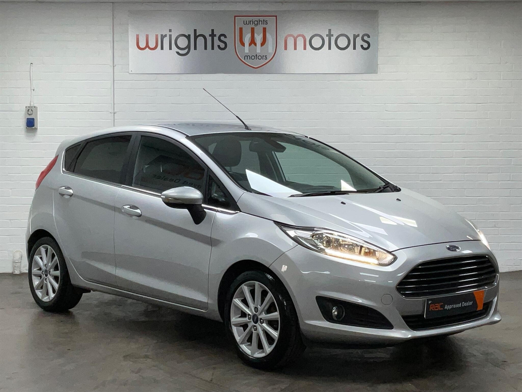 Ford Fiesta 1.5 Tdci Titanium Euro 6 FL65UVW #2