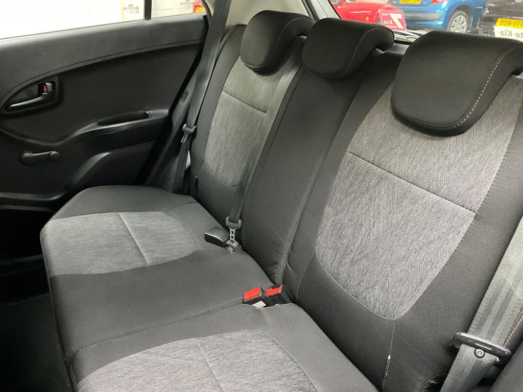 Kia Picanto Kia Picanto 1.0 T Gdi Gt Line Hatchback Pet... #24